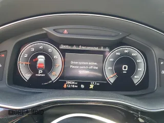 2020 Audi Q8 Prestige with VIN WA1FVAF18LD001941, listed as a Copart auction lot 61498385 with 29,634 mi miles and Salvage title. Bid and sale history available at DreamBid. Image 9.