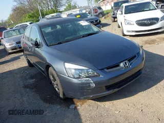 2003 Honda Accord LX z VIN 1HGCM66363A082841, wystawiony jako IAAI lot #41995498 z przebiegiem 304 968 mil mil oraz . Historia ofert i sprzedaży dostępna na DreamBid. Obrazek 1.