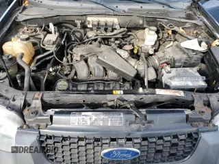 2006 Ford Escape XLT with VIN 1FMYU93166KA28586, listed as a Copart auction lot 43687055 with 185,066 mi miles and Salvage Title. Bid and sale history available at carsss.com. Image 11.