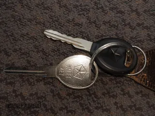 1999 Plymouth Voyager с VIN 2P4GP45G8XR219355, выставлен на аукционе IAAI как лот 42482440 с пробегом 129 283 миль миль и . История ставок и продаж доступна на DreamBid. Изображение 11.