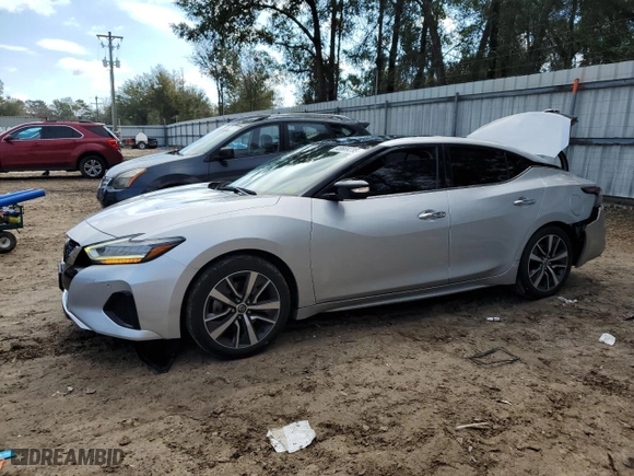 2020 Nissan Maxima SL with VIN 1N4AA6DV1LC361224, listed as a Copart auction lot 46669235 with 102,637 mi miles and Salvage Title. Bid and sale history available at carsss.com. Image 1.