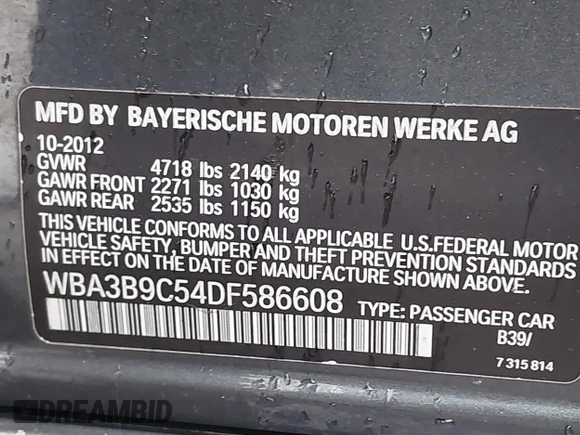 2013 BMW 3 Series 335i xDrive with VIN WBA3B9C54DF586608, listed as a IAAI auction lot 41933738 with 133,423 mi miles. Bid and sale history available at carsss.com. Image 9.