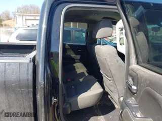 2019 Chevrolet Silverado 1500 LD LT with VIN 2GCVKPEC5K1108035, listed as a IAAI auction lot 41772229 with 206,466 mi miles. Bid and sale history available at carsss.com. Image 8.