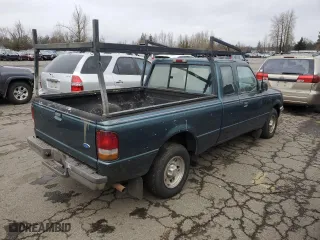 1996 Ford Ranger XLT with VIN 1FTCR14XXTPB52024, listed as a Copart auction lot 87233534 with 271,591 mi miles and Clean Title. Bid and sale history available at carsss.com. Image 3.