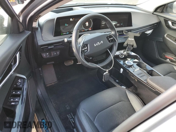 2022 Kia EV6 GT-Line with VIN KNDC3DLC2N5027633, listed as a Copart auction lot 76138314 with 64,558 mi miles and Salvage Title. Bid and sale history available at carsss.com. Image 8.