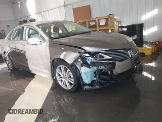2015 Lincoln MKZ Hybrid z VIN 3LN6L2LU3FR614329, wystawiony jako IAAI lot #41295489 z przebiegiem 102 020 mil mil oraz . Historia ofert i sprzedaży dostępna na DreamBid. Obrazek 1.