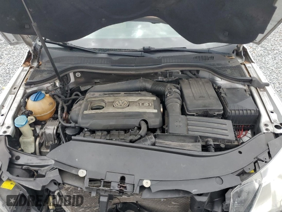 2012 Volkswagen CC Lux Plus with VIN WVWHP7AN9CE552993, listed as a Copart auction lot 51700625 with 147,107 mi miles and Salvage title. Bid and sale history available at DreamBid. Image 11.