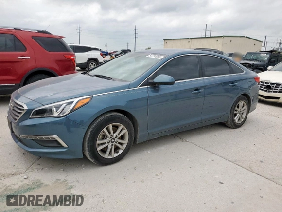 2015 Hyundai Sonata SE z VIN 5NPE24AF9FH218623, wystawiony jako Copart lot #54790085 z przebiegiem 73 208 mil mil oraz Szkoda całkowita • Salvage title. Historia ofert i sprzedaży dostępna na DreamBid. Obrazek 1.