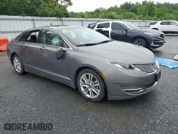 2014 Lincoln MKZ Hybrid with VIN 3LN6L2LU0ER826264, listed as a Copart auction lot 61228035 with 66,857 mi miles and Salvage title. Bid and sale history available at DreamBid. Image 4.