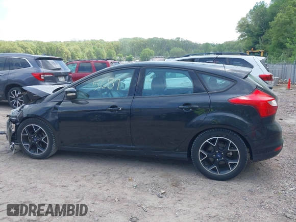 2014 Ford Focus SE z VIN 1FADP3K20EL173638, wystawiony jako IAAI lot #42265687 z przebiegiem 41 792 mil mil oraz . Historia ofert i sprzedaży dostępna na DreamBid. Obrazek 14.