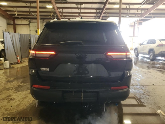 2024 Jeep Grand Cherokee L Altitude with VIN 1C4RJKAG3R8920389, listed as a Copart auction lot 41820545 with 15,001 mi miles and Salvage Title. Bid and sale history available at carsss.com. Image 6.