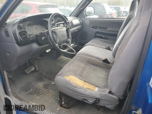 2001 Dodge Ram 2500 with VIN 3B7KC26Z81M508040, listed as a Copart auction lot 80228204 with 266,621 mi miles and Clean Title. Bid and sale history available at carsss.com. Image 7.
