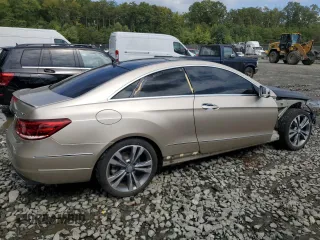 2017 Mercedes-Benz E 400 with VIN WDDKJ6HB1HF356695, listed as a Copart auction lot 68324134 with 60,469 mi miles and Salvage title. Bid and sale history available at DreamBid. Image 3.