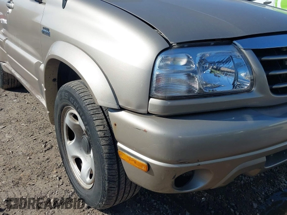2005 Suzuki Grand Vitara LX with VIN JS3TD62V454200331, listed as a IAAI auction lot 41896812 with 122,974 mi miles and . Bid and sale history available at DreamBid. Image 6.