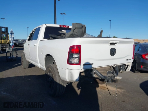 2021 Ram 2500 Big Horn with VIN 3C6UR5DL5MG633465, listed as a IAAI auction lot 41305700 with 73,636 mi miles. Bid and sale history available at carsss.com. Image 15.