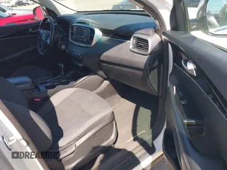 2016 Kia Sorento LX with VIN 5XYPGDA35GG060533, listed as a IAAI auction lot 42033268 with 183,057 mi miles. Bid and sale history available at carsss.com. Image 5.