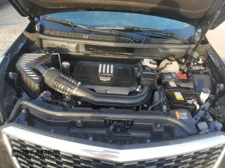 2022 Cadillac XT5 FWD Luxury z VIN 1GYKNAR49NZ159814, wystawiony jako Copart lot #74506584 z przebiegiem 7 069 mil mil oraz Nie do naprawy • Non repairable. Historia ofert i sprzedaży dostępna na DreamBid. Obrazek 12.