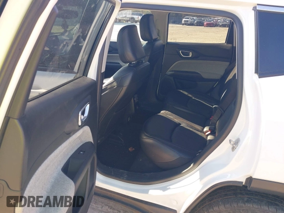 2022 Jeep Compass Latitude Lux с VIN 3C4NJDFB6NT130538, выставлен на аукционе IAAI как лот 40986974 с пробегом 36 237 миль миль и . История ставок и продаж доступна на DreamBid. Изображение 8.
