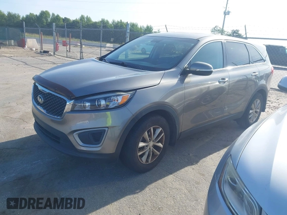 2018 Kia Sorento LX with VIN 5XYPG4A35JG417927, listed as a IAAI auction lot 42153693 with 75,971 mi miles. Bid and sale history available at carsss.com. Image 19.