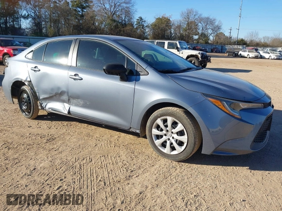 2022 Toyota Corolla LE with VIN 5YFEPMAE3NP335687, listed as a IAAI auction lot 41361115 with 54,105 mi miles and . Bid and sale history available at DreamBid. Image 1.
