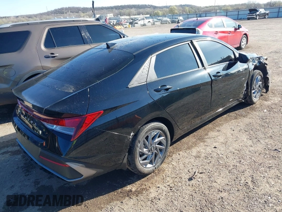 2024 Hyundai Elantra SEL with VIN KMHLM4DG4RU760241, listed as a IAAI auction lot 41849753 with 5,111 mi miles. Bid and sale history available at carsss.com. Image 4.