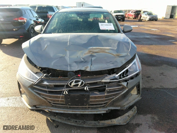 2019 Hyundai Elantra Preferred with VIN KMHD84LF1KU781751, listed as a IAAI auction lot 40728620 with 132,978 mi miles. Bid and sale history available at carsss.com. Image 12.