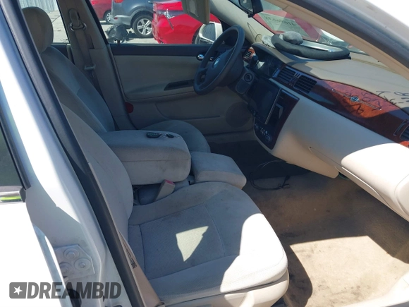 2006 Chevrolet Impala LT 3.5L with VIN 2G1WT58K969165654, listed as a IAAI auction lot 41696638 with 70,051 mi miles and . Bid and sale history available at DreamBid. Image 5.