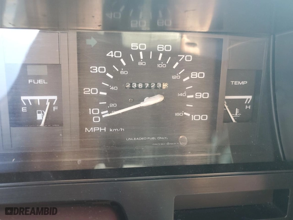 1991 Nissan Trucks 2WD XE with VIN 1N6SD11S1MC352721, listed as a Copart auction lot 75160204 with 236,723 mi miles and Salvage Title. Bid and sale history available at carsss.com. Image 9.