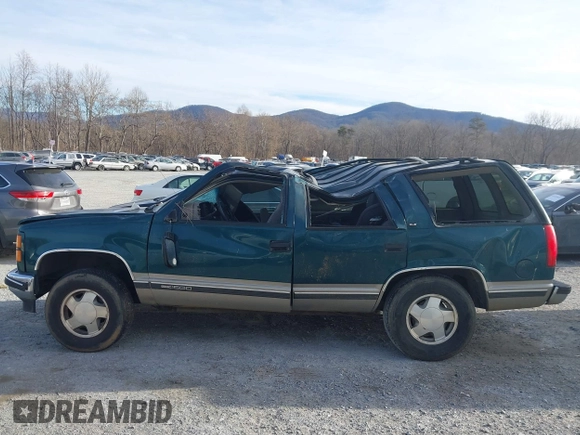 1998 GMC Yukon z VIN 1GKEK13R2WJ731178, wystawiony jako IAAI lot #41339082 z przebiegiem 291 604 mil mil oraz . Historia ofert i sprzedaży dostępna na DreamBid. Obrazek 6.