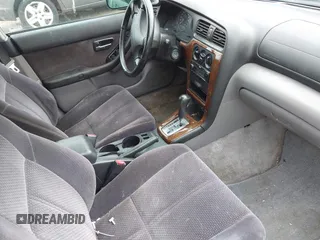 2003 Subaru Legacy L z VIN 4S3BH635037308518, wystawiony jako IAAI lot #42373801 z przebiegiem 129 242 mil mil oraz . Historia ofert i sprzedaży dostępna na DreamBid. Obrazek 5.