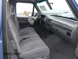 1996 Ford F-150 Special with VIN 1FTEF15NXTLC10297, listed as a IAAI auction lot 41504038 with 120,251 mi miles. Bid and sale history available at carsss.com. Image 5.