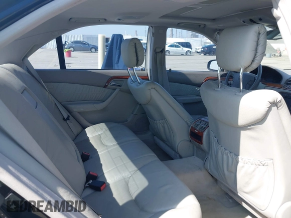 2001 Mercedes-Benz S 320/430/500 with VIN WDBNG70J21A211519, listed as a IAAI auction lot 42170604 with 99,041 mi miles and . Bid and sale history available at carsss.com. Image 8.