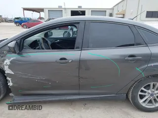 2018 Ford Focus SE with VIN 1FADP3F29JL269000, listed as a IAAI auction lot 41630271 with 75,073 mi miles. Bid and sale history available at carsss.com. Image 15.