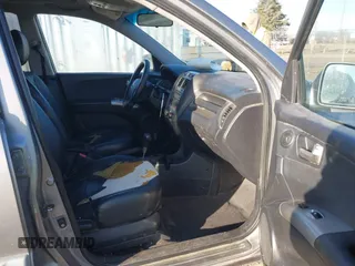 2006 Kia Sportage LX with VIN KNDJE723X67242610, listed as a IAAI auction lot 41735144 with 244,979 mi miles and . Bid and sale history available at DreamBid. Image 5.