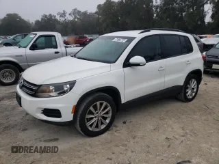 2017 Volkswagen Tiguan S z VIN WVGAV7AX4HK051698, wystawiony jako Copart lot #86072654 z przebiegiem 89 334 mil mil oraz Czysty tytuł • Clean title. Historia ofert i sprzedaży dostępna na DreamBid. Obrazek 1.