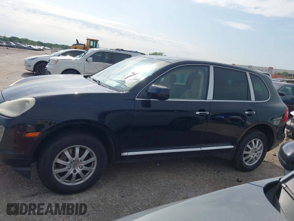 2010 Porsche Cayenne с VIN WP1AA2AP4ALA06259, выставлен на аукционе IAAI как лот 42185601 с пробегом 112 924 миль миль и . История ставок и продаж доступна на DreamBid. Изображение 14.