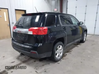 2015 GMC Terrain SLE z VIN 2GKALMEKXF6295318, wystawiony jako IAAI lot #41039353 z przebiegiem 158 149 mil mil oraz . Historia ofert i sprzedaży dostępna na DreamBid. Obrazek 4.