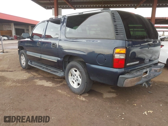 2004 Chevrolet Suburban LT with VIN 1GNEC16Z34J133058, listed as a IAAI auction lot 41200786 with 254,131 mi miles. Bid and sale history available at carsss.com. Image 3.
