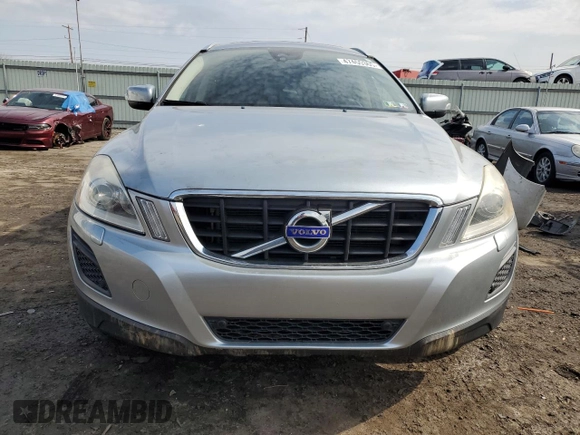 2013 Volvo XC60 T6 with VIN YV4902DZ2D2383555, listed as a Copart auction lot 47455365 with Not Provided miles and Salvage Title. Bid and sale history available at carsss.com. Image 5.