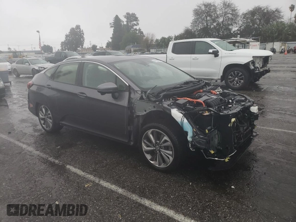 2018 Honda Clarity Plug-In Hybrid Touring with VIN JHMZC5F38JC014210, listed as a Copart auction lot 40630484 with 20,423 mi miles. Bid and sale history available at carsss.com. Image 4.