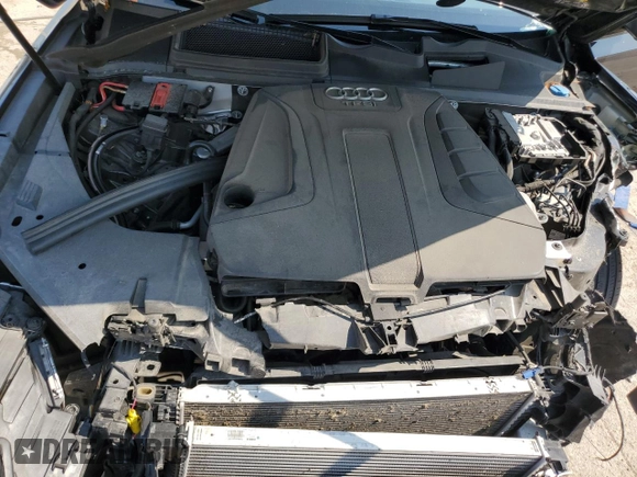 2018 Audi Q7 Premium Plus z VIN WA1LHAF7XJD049985, wystawiony jako Copart lot #60233295 z przebiegiem 71 011 mil mil oraz Szkoda całkowita • Salvage title. Historia ofert i sprzedaży dostępna na DreamBid. Obrazek 12.