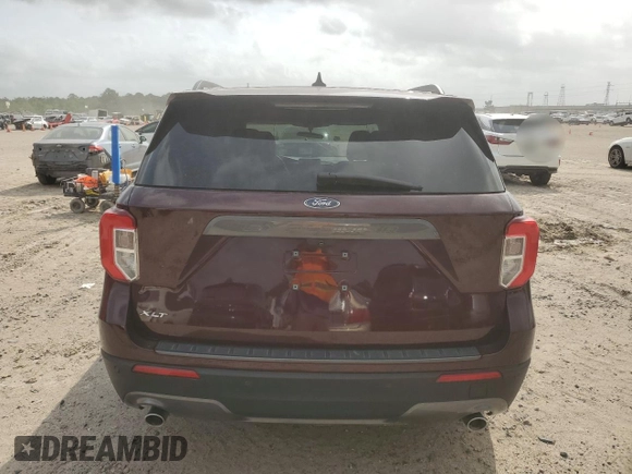2022 Ford Explorer XLT with VIN 1FMSK7DH6NGA63920, listed as a Copart auction lot 51870815 with 30,619 mi miles and Salvage Title. Bid and sale history available at carsss.com. Image 6.