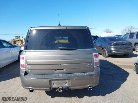 2014 Ford Flex SEL with VIN 2FMGK5C82EBD31669, listed as a IAAI auction lot 41712254 with 121,207 mi miles. Bid and sale history available at carsss.com. Image 16.