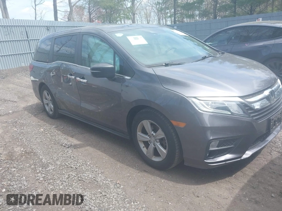 2020 Honda Odyssey EX-L with VIN 5FNRL6H76LB041936, listed as a IAAI auction lot 42096470 with 45,804 mi miles. Bid and sale history available at carsss.com. Image 1.
