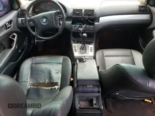 2003 BMW 3 Series 325xi with VIN WBAEU33413PM59296, listed as a Copart auction lot 76141714 with 191,272 mi miles and Non Repairable. Bid and sale history available at carsss.com. Image 8.