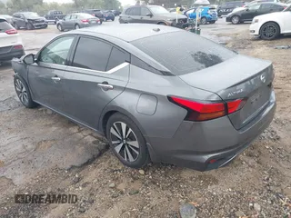 2019 Nissan Altima SL with VIN 1N4BL4EV5KC100548, listed as a IAAI auction lot 41750827 with 64,783 mi miles and . Bid and sale history available at DreamBid. Image 3.