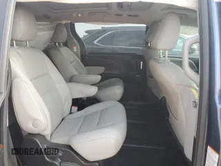 2015 Toyota Sienna Limited z VIN 5TDDK3DC3FS110113, wystawiony jako Copart lot #53737045 z przebiegiem 142 236 mil mil oraz Szkoda całkowita • Salvage title. Historia ofert i sprzedaży dostępna na DreamBid. Obrazek 11.