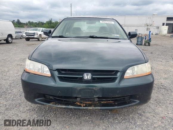 2000 Honda Accord EX z VIN 1HGCG6674YA001515, wystawiony jako Copart lot #56257935 z przebiegiem 215 030 mil mil oraz Czysty tytuł • Clean title. Historia ofert i sprzedaży dostępna na DreamBid. Obrazek 5.