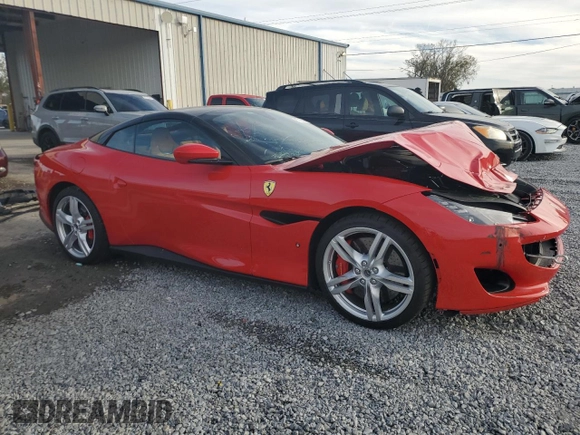 2019 Ferrari Portofino z VIN ZFF89FPA7K0241990, wystawiony jako Copart lot #87166084 z przebiegiem 5445 mil mil oraz Szkody całkowita. Historia ofert i sprzedaży dostępna na DreamBid. Obrazek 4.