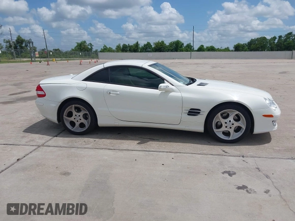 2007 Mercedes-Benz SL 550 with VIN WDBSK71F57F126438, listed as a IAAI auction lot 42743122 with 62,978 mi miles and . Bid and sale history available at DreamBid. Image 13.